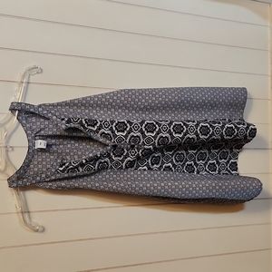 Old Navy Sleeveless V-Neck Tank Top Size Small